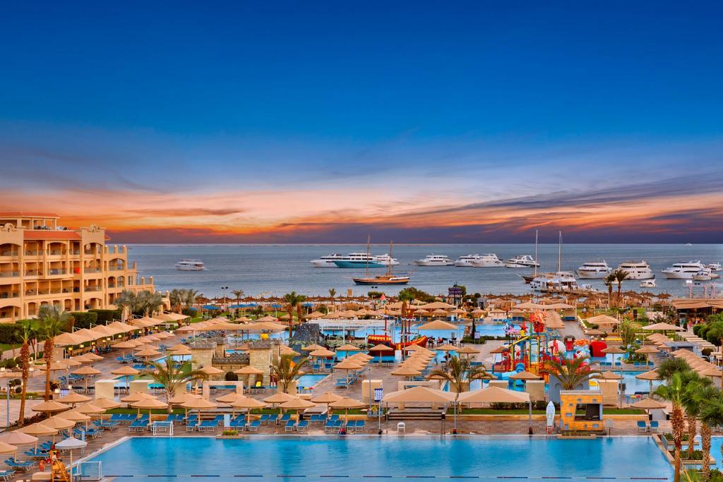 Tour Ai Cập 8 ngày: HURGHADA – LUXOR – ỐC ĐẢO BAHARIYA – CAIRO