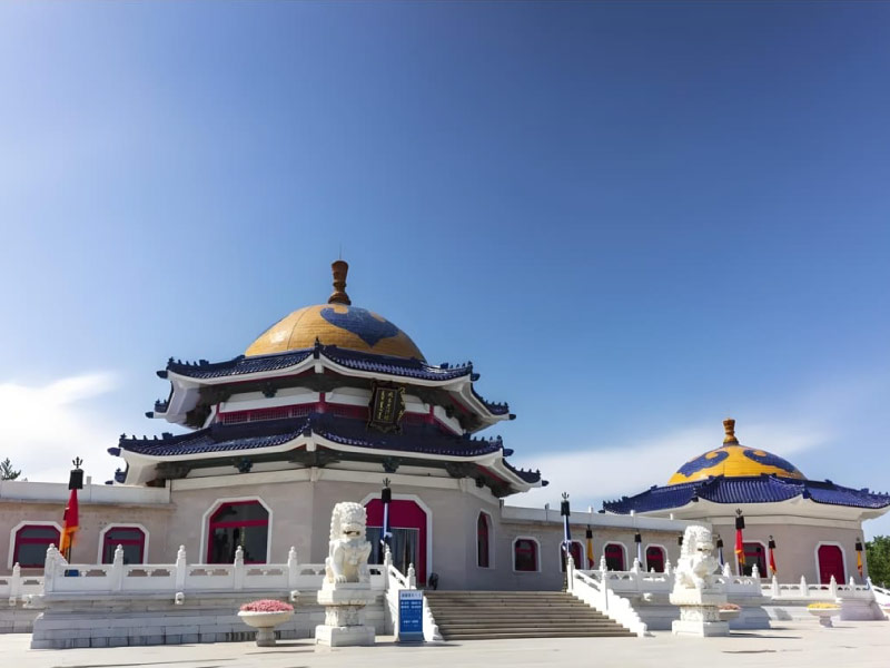 NỘI MÔNG HUYỀN THOẠI 6N5Đ