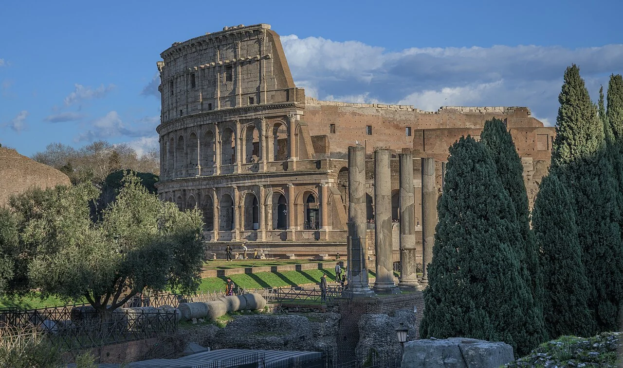 Đấu trường La Mã Colosseum cổ kính tại thủ đô Rome nước Ý
